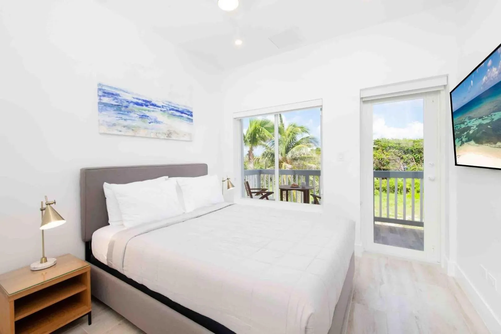 Timmys Place - Charming Oceanfront Villa With Direct Beach Access And Scenic Views Driftwood Village Casa vacanze